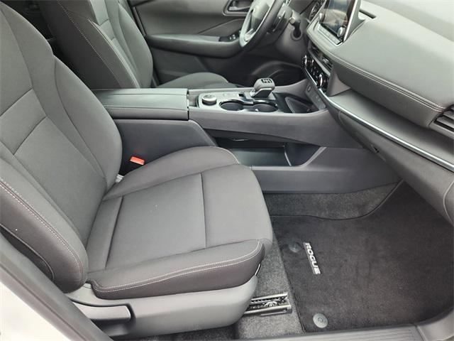 used 2025 Nissan Rogue car, priced at $29,999