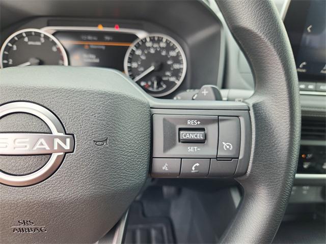 used 2025 Nissan Rogue car, priced at $29,999