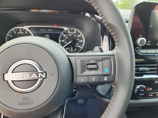 new 2025 Nissan Pathfinder car, priced at $43,443