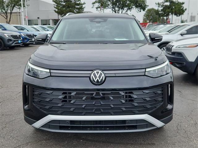 new 2025 Volkswagen Tiguan car, priced at $32,933