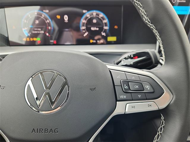 new 2025 Volkswagen Tiguan car, priced at $32,933