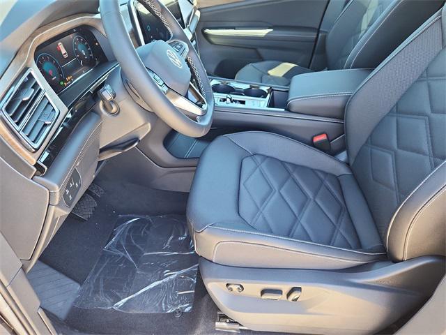 new 2026 Volkswagen Atlas car, priced at $45,315