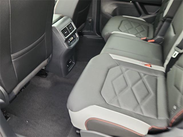 new 2025 Volkswagen Atlas car, priced at $42,714