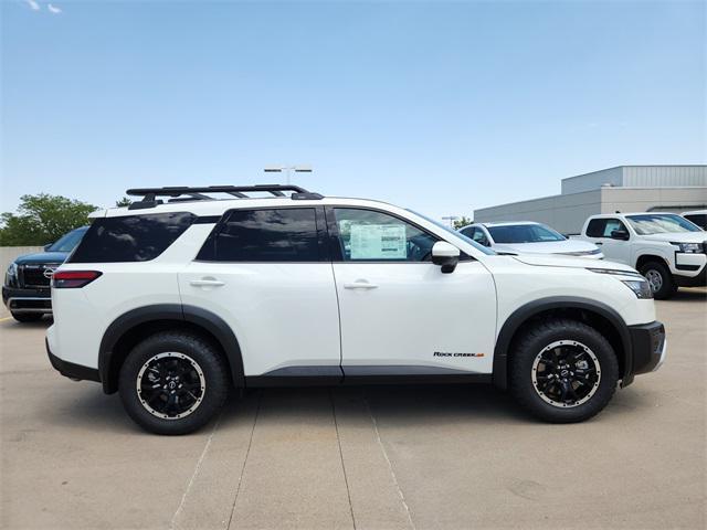 new 2025 Nissan Pathfinder car, priced at $38,338