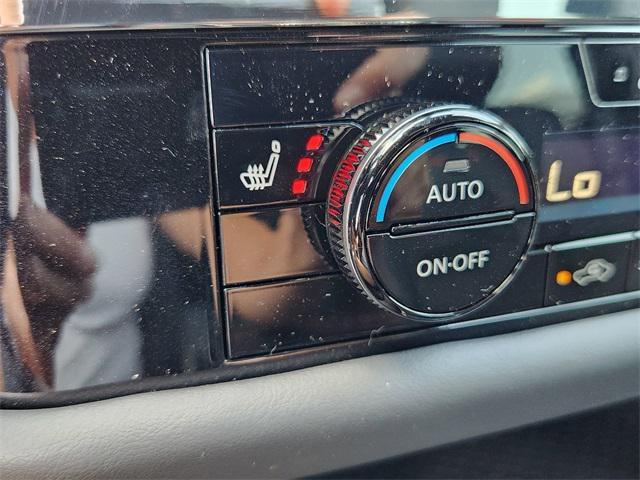 new 2025 Nissan Pathfinder car, priced at $38,338