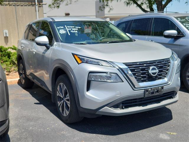 used 2022 Nissan Rogue car, priced at $25,999