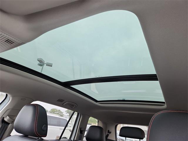 new 2026 Volkswagen Atlas car, priced at $47,694