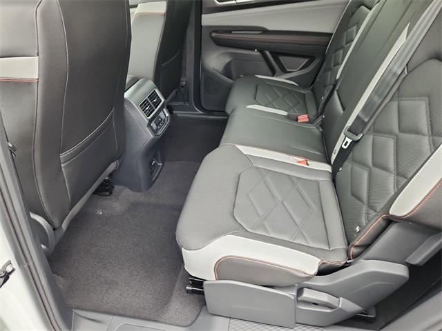 new 2026 Volkswagen Atlas car, priced at $47,694