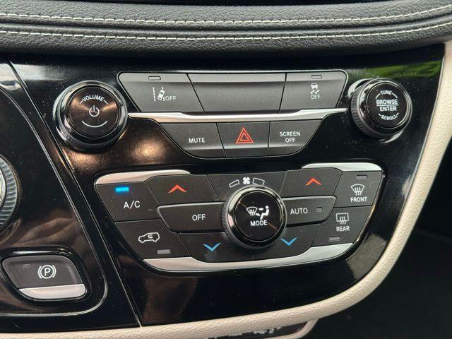 used 2022 Chrysler Pacifica Hybrid car, priced at $2,889
