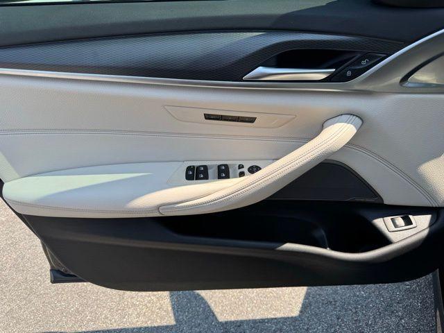 used 2022 BMW 540 car, priced at $39,100