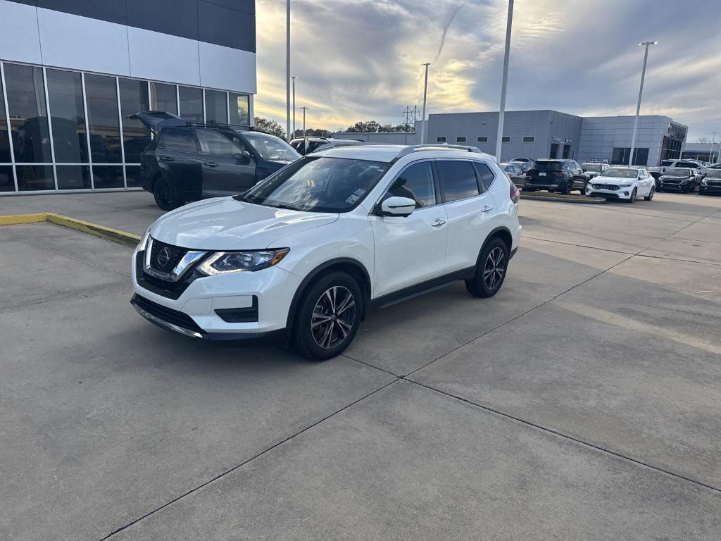 used 2020 Nissan Rogue car, priced at $15,499