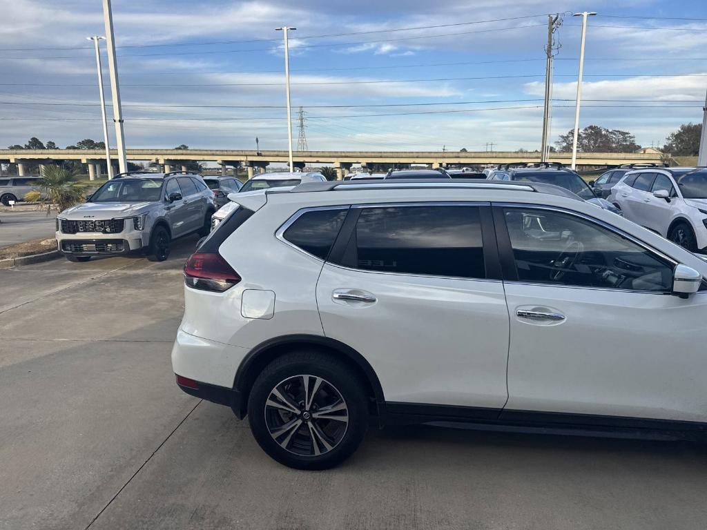 used 2020 Nissan Rogue car, priced at $15,499