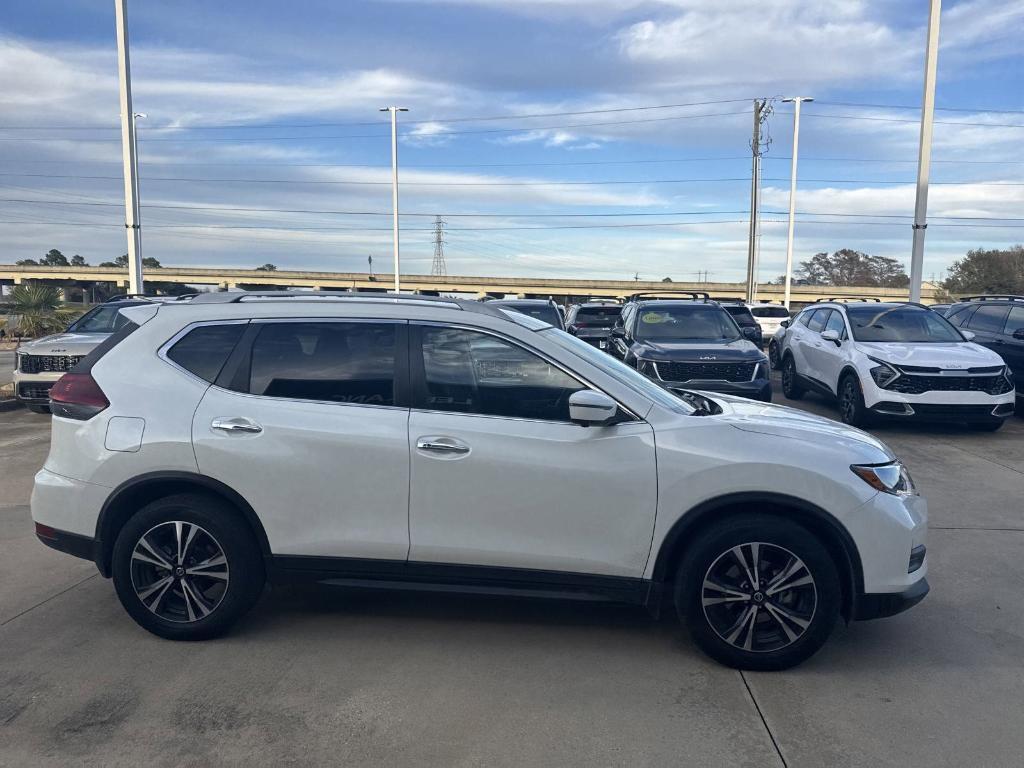 used 2020 Nissan Rogue car, priced at $15,499