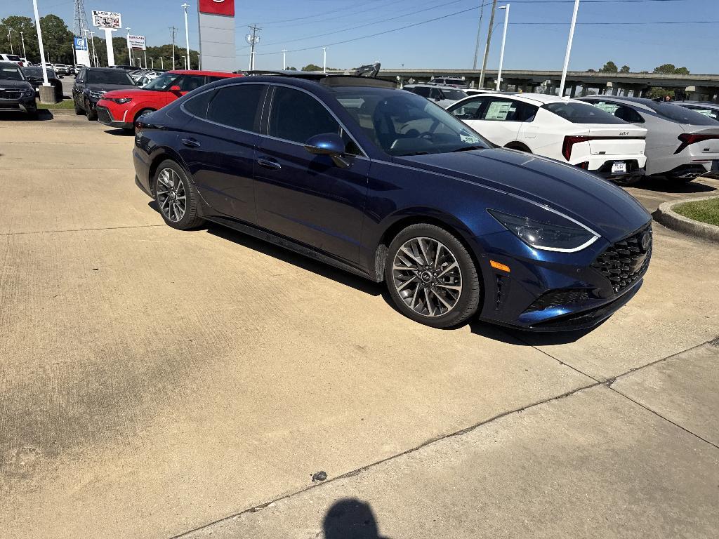 used 2022 Hyundai Sonata car, priced at $22,499