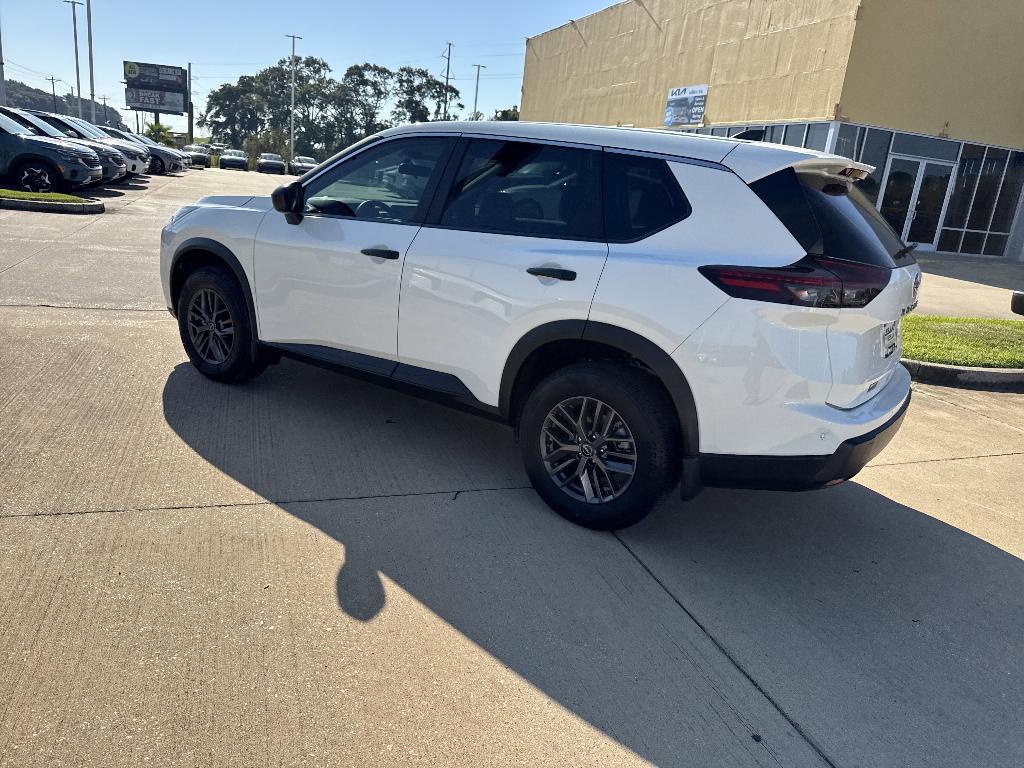 used 2025 Nissan Rogue car, priced at $23,899