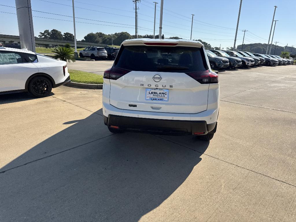 used 2025 Nissan Rogue car, priced at $23,899