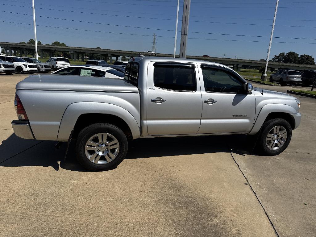 used 2013 Toyota Tacoma car, priced at $13,899