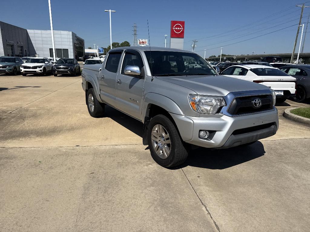used 2013 Toyota Tacoma car, priced at $13,899
