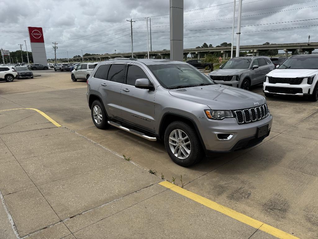 used 2018 Jeep Grand Cherokee car, priced at $16,599