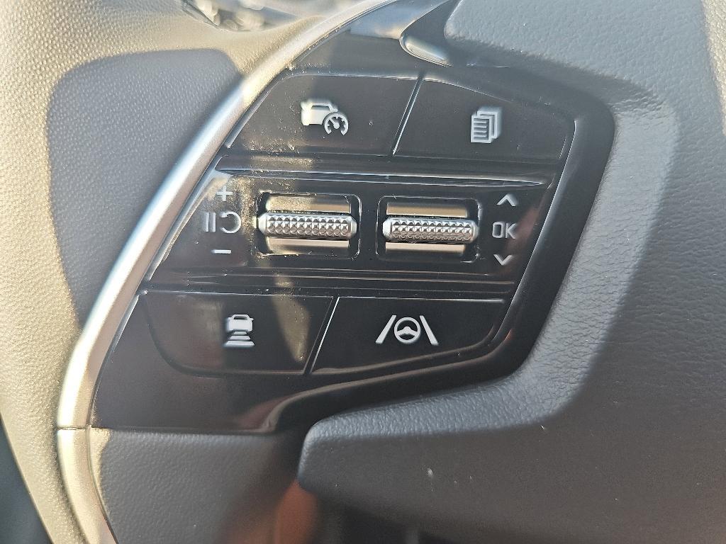 used 2025 Kia Niro car, priced at $24,399