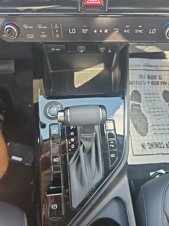 used 2025 Kia Niro car, priced at $24,399