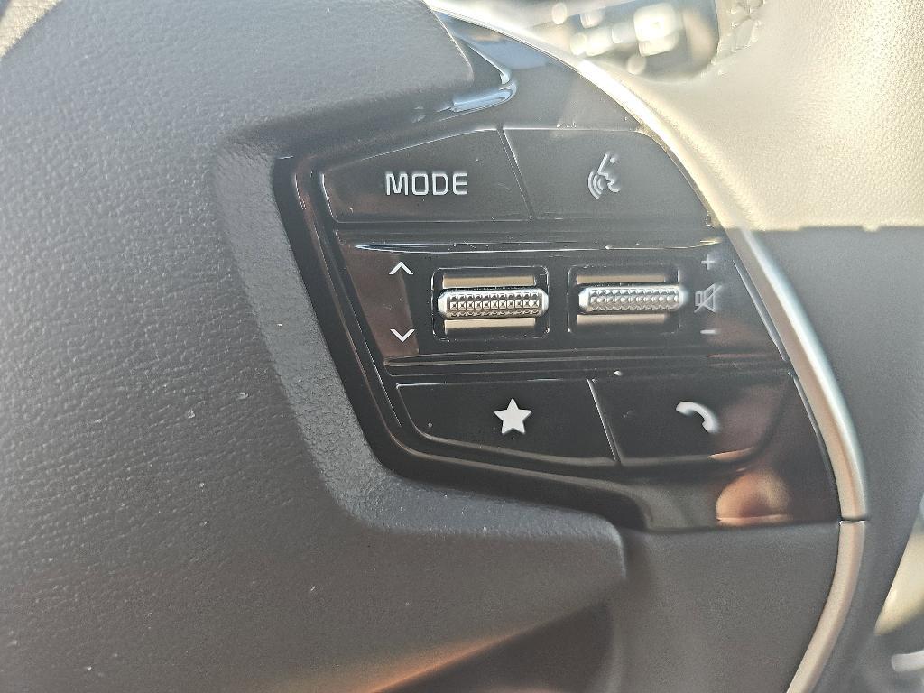 used 2025 Kia Niro car, priced at $24,399