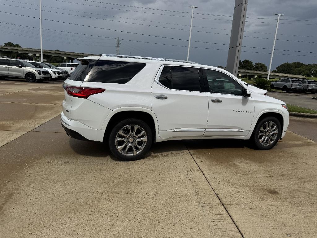 used 2018 Chevrolet Traverse car, priced at $18,899