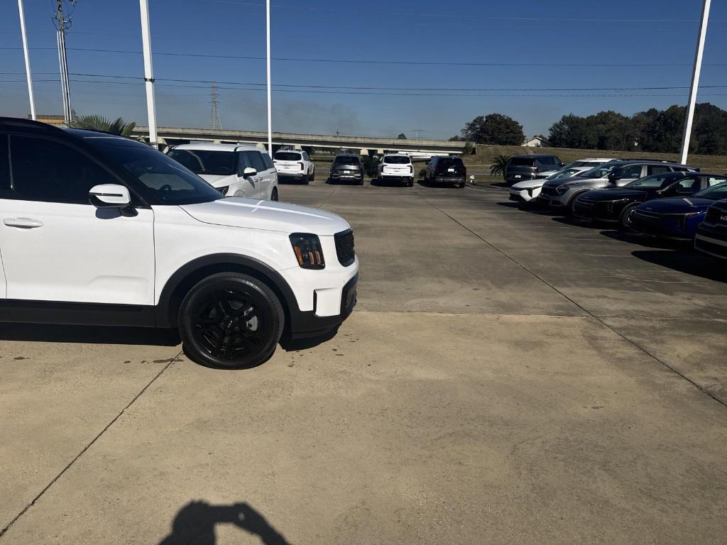 used 2024 Kia Telluride car, priced at $43,899