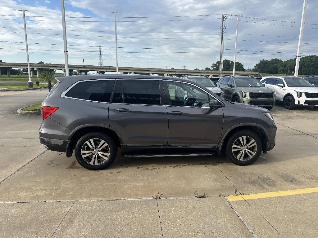 used 2016 Honda Pilot car, priced at $11,499