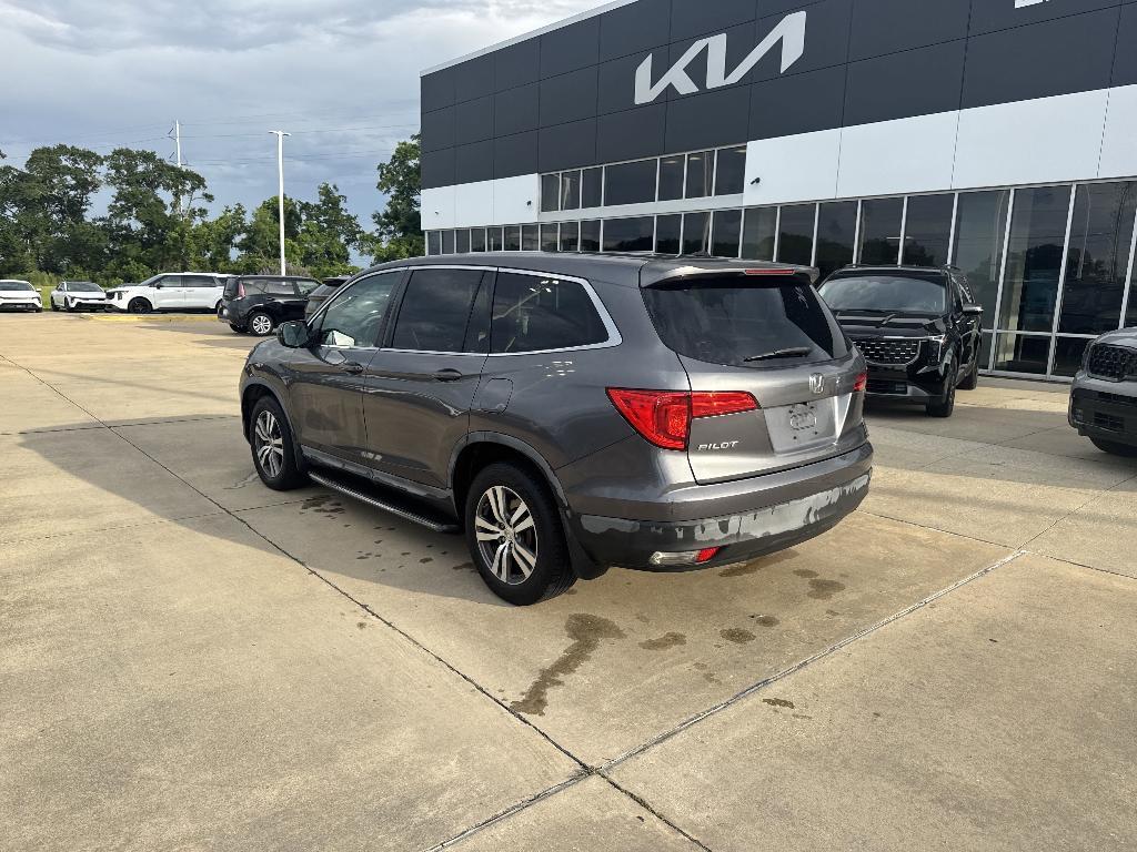 used 2016 Honda Pilot car, priced at $11,499