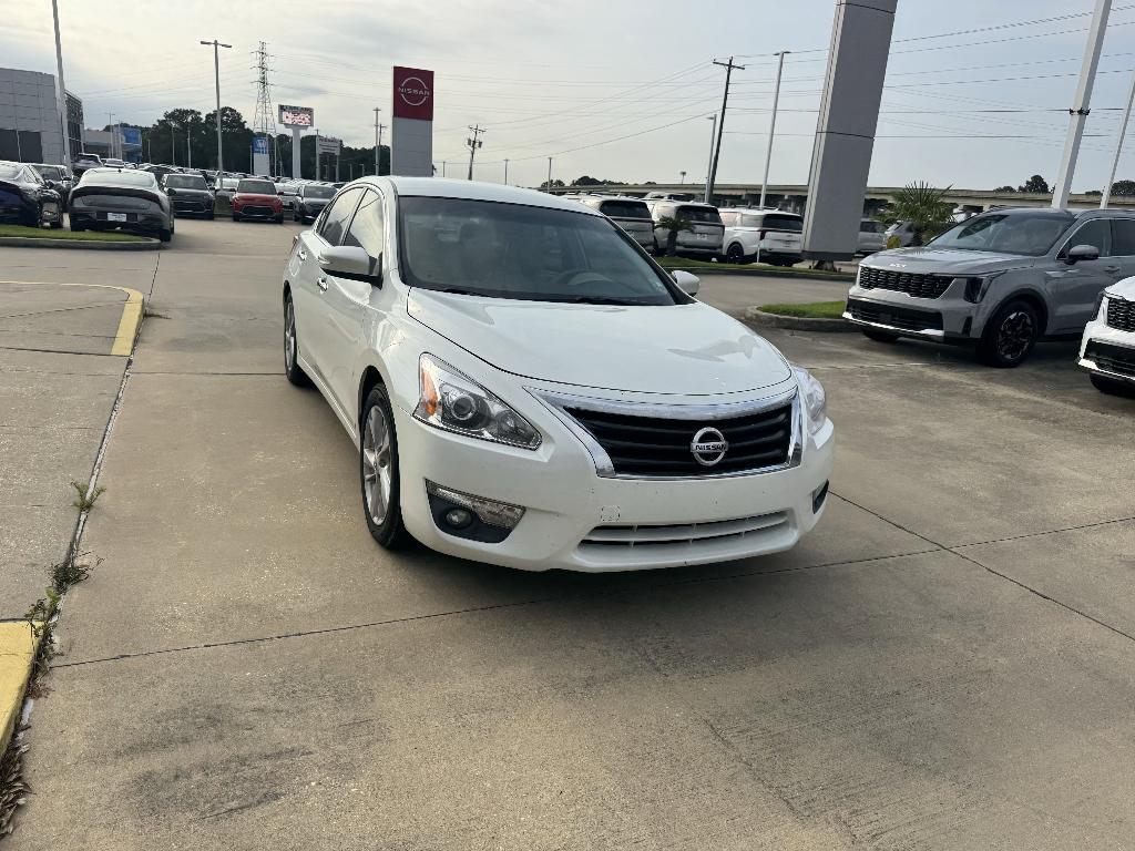 used 2013 Nissan Altima car, priced at $8,499