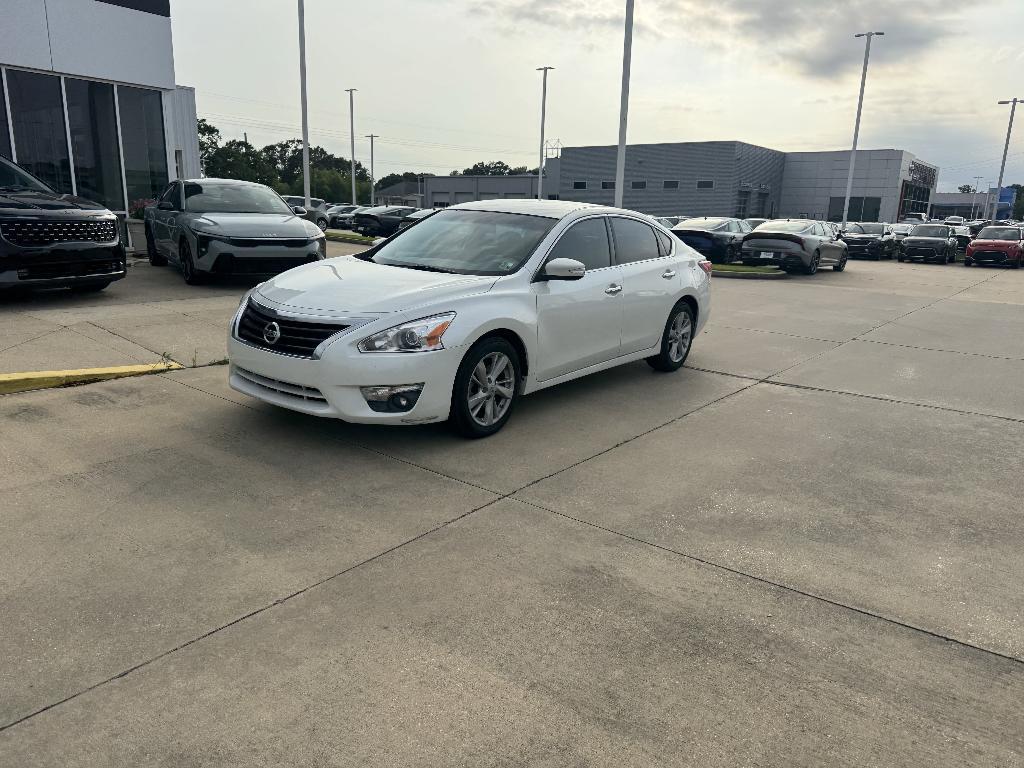 used 2013 Nissan Altima car, priced at $8,499