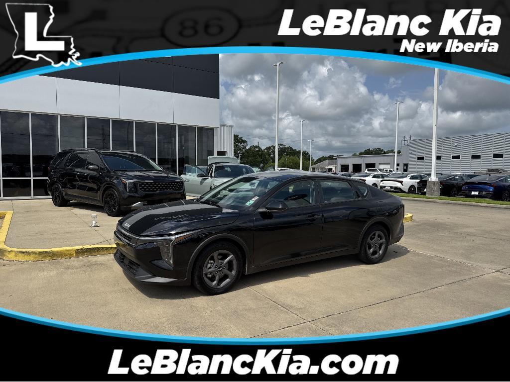 used 2025 Kia K4 car, priced at $22,899