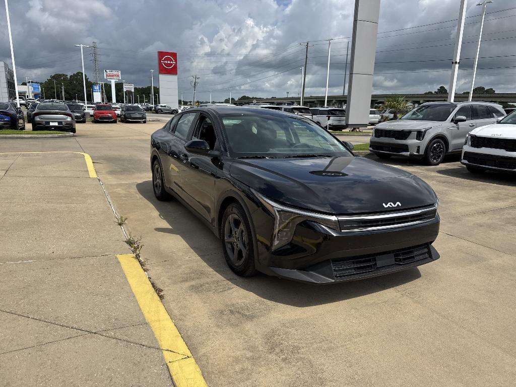 used 2025 Kia K4 car, priced at $22,899