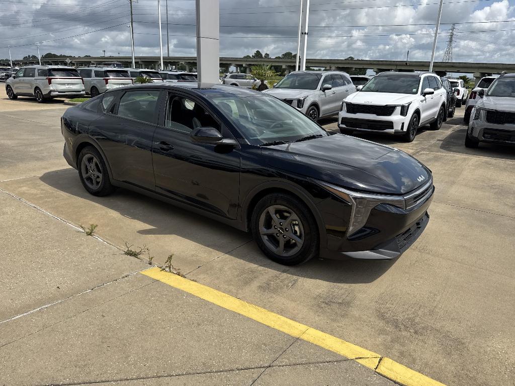 used 2025 Kia K4 car, priced at $22,899
