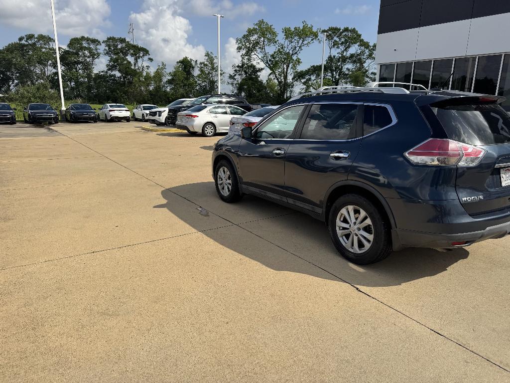 used 2015 Nissan Rogue car, priced at $14,899