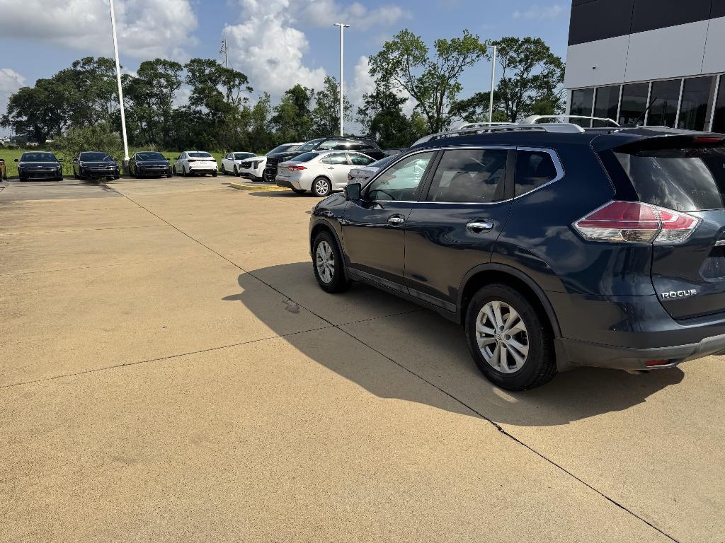 used 2015 Nissan Rogue car, priced at $14,899