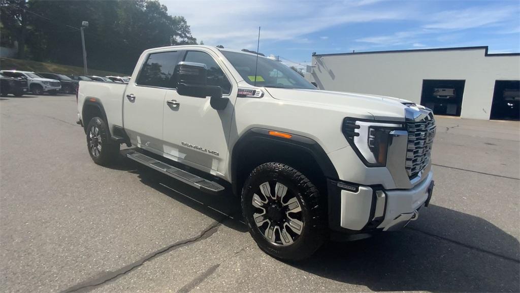 used 2024 GMC Sierra 2500 car, priced at $67,899
