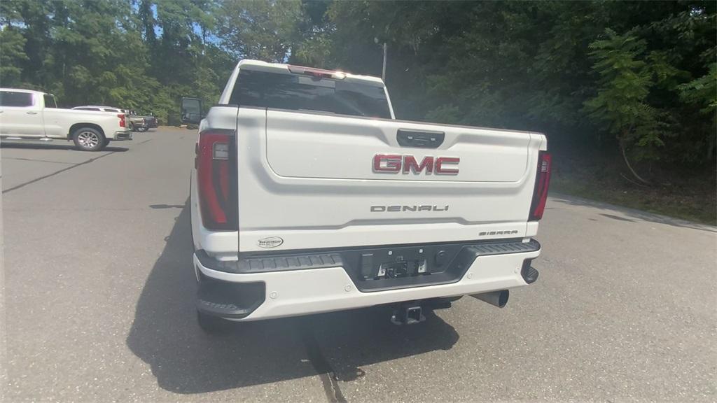 used 2024 GMC Sierra 2500 car, priced at $67,899