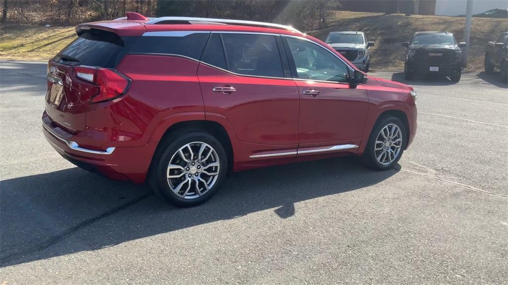 used 2022 GMC Terrain car, priced at $28,000