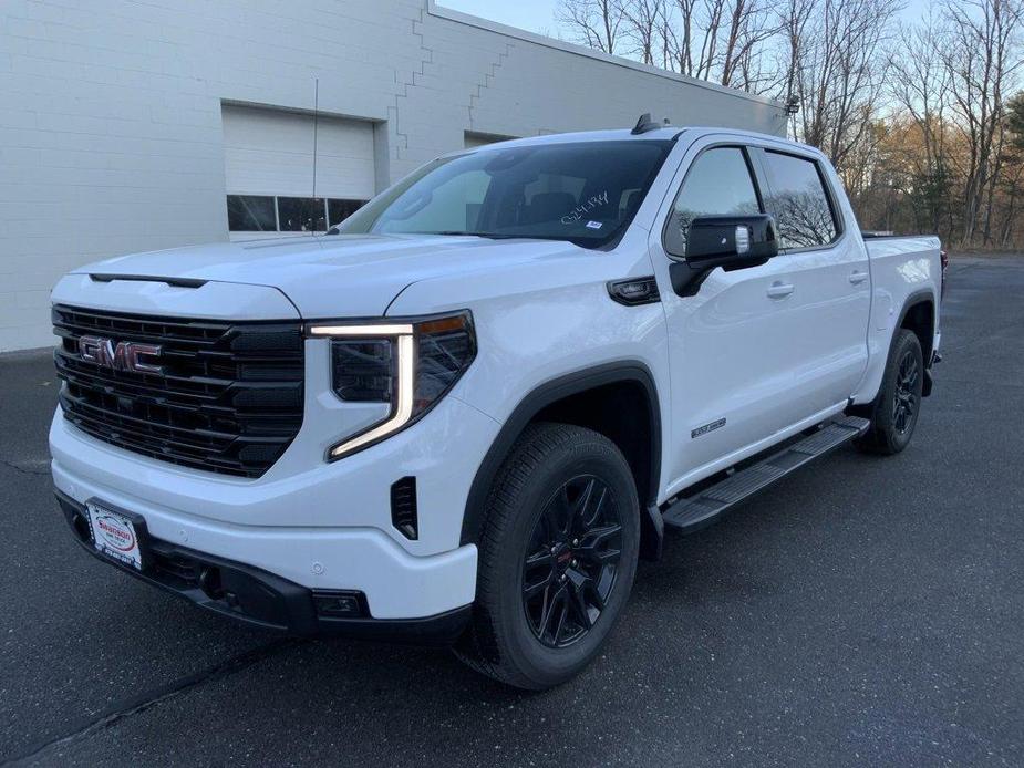 new 2025 GMC Sierra 1500 car, priced at $64,050