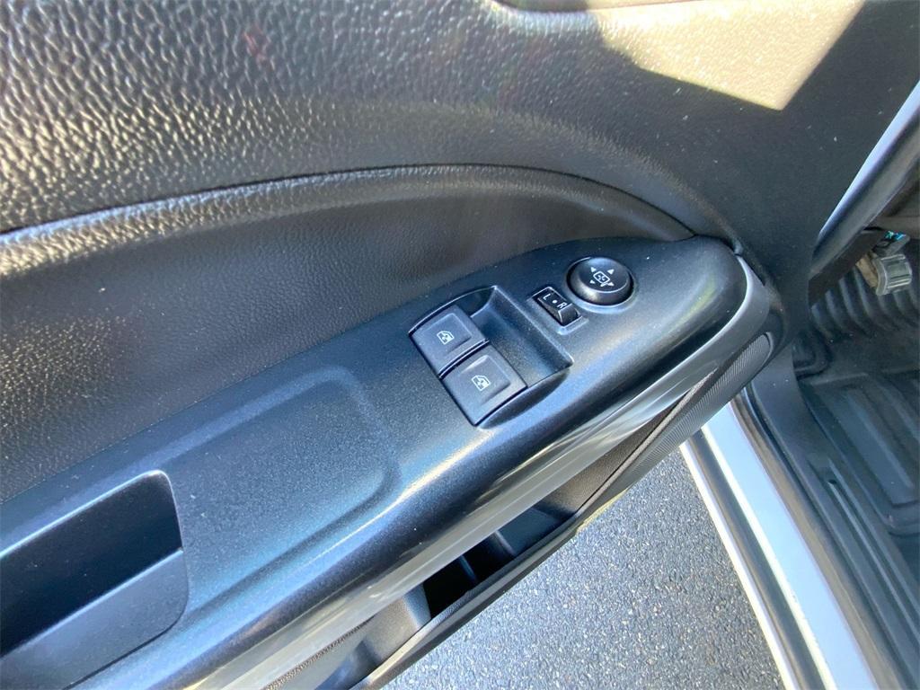 used 2021 Chevrolet Colorado car, priced at $21,099