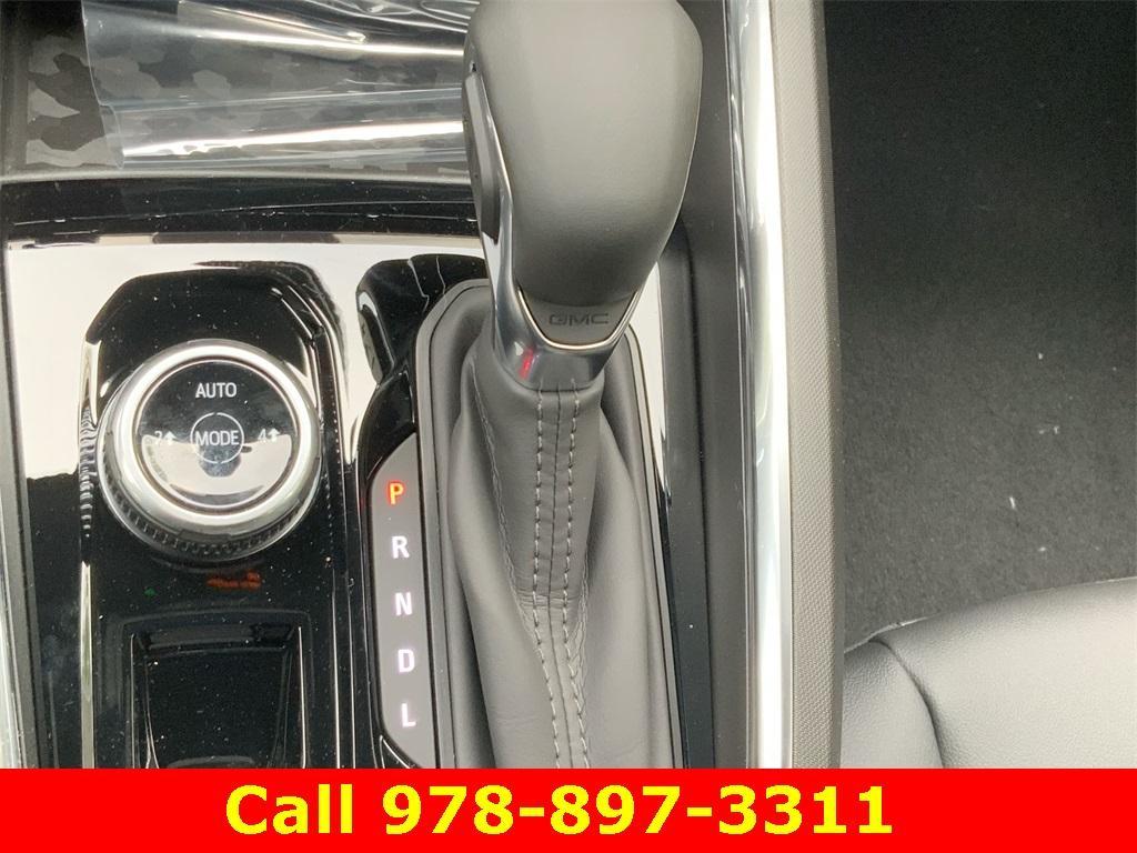 new 2025 GMC Canyon car, priced at $48,195