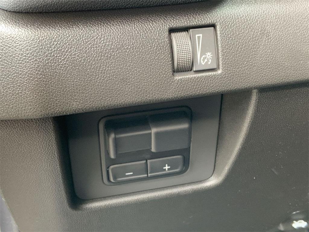 new 2025 GMC Canyon car, priced at $48,195