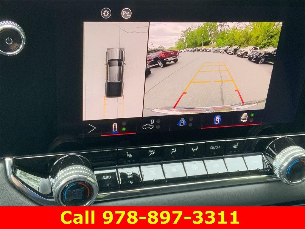 new 2025 GMC Canyon car, priced at $48,195