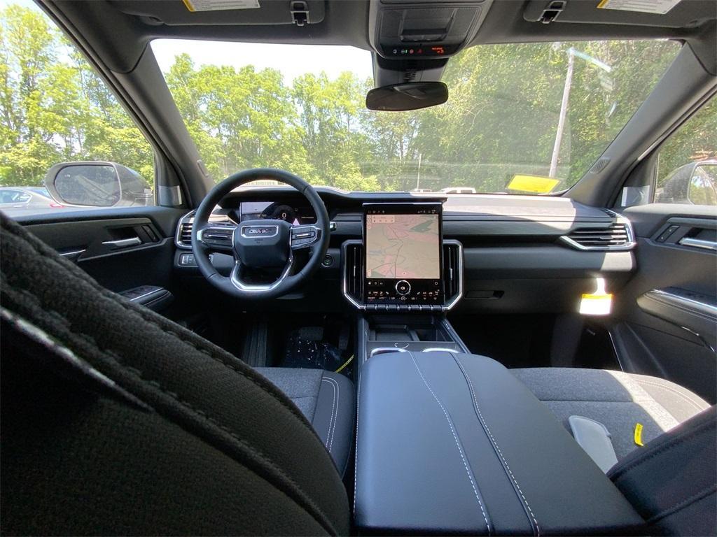new 2025 GMC Acadia car, priced at $47,140