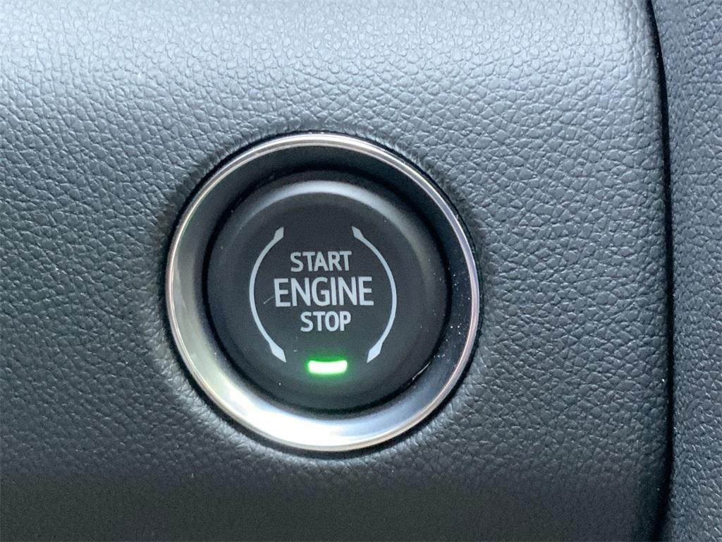new 2025 GMC Acadia car, priced at $47,140