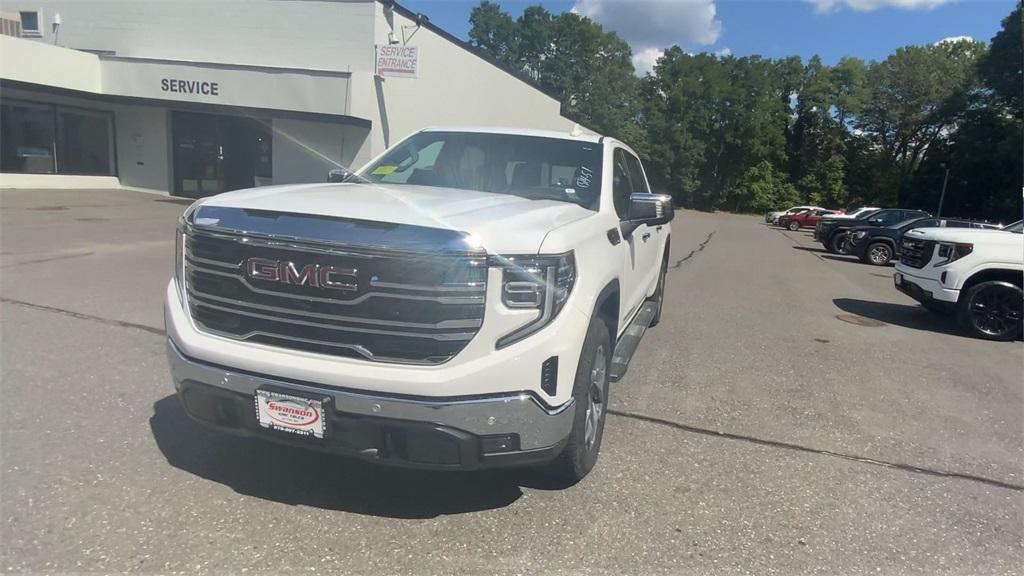 new 2025 GMC Sierra 1500 car, priced at $65,750