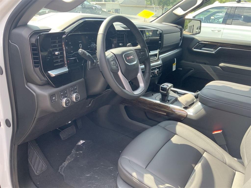 new 2025 GMC Sierra 1500 car, priced at $62,250