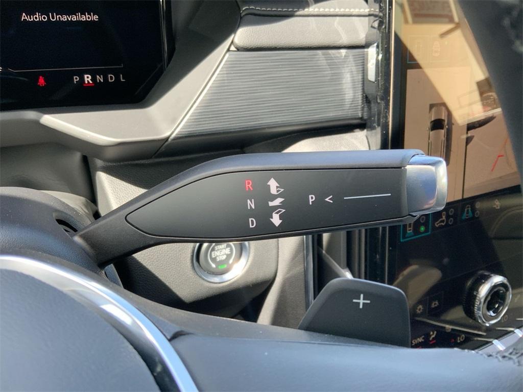 new 2025 GMC Acadia car, priced at $52,570